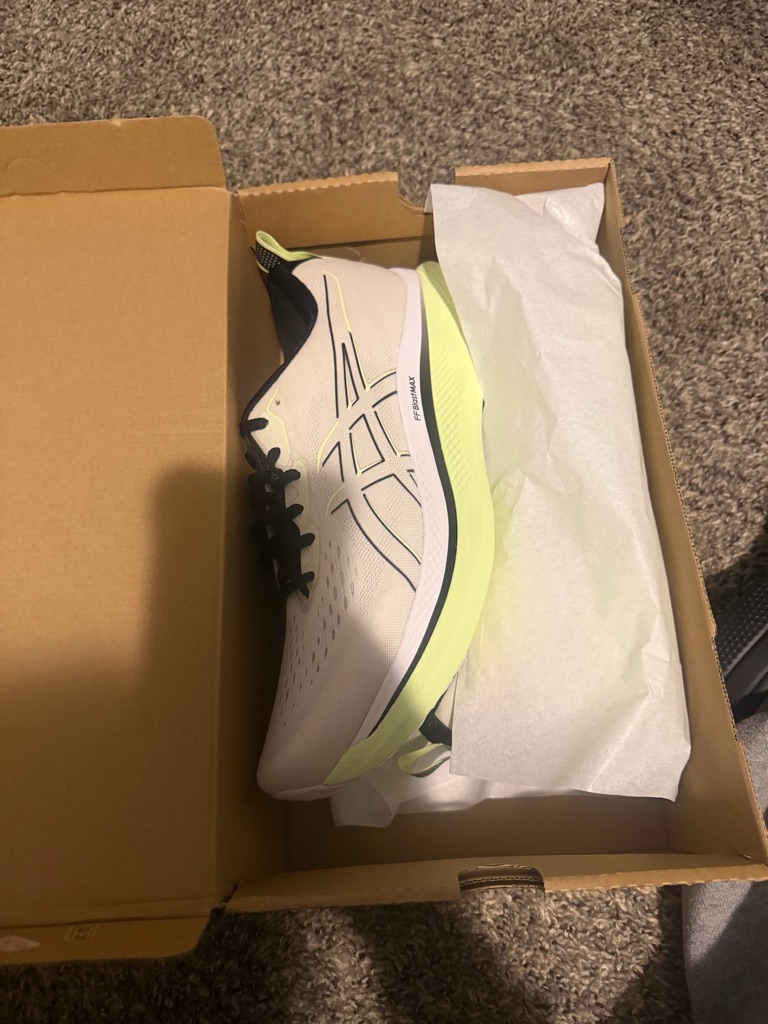 Asics Mens Neutral Running Shoe  Brand New Gliderride Max Mens 1112